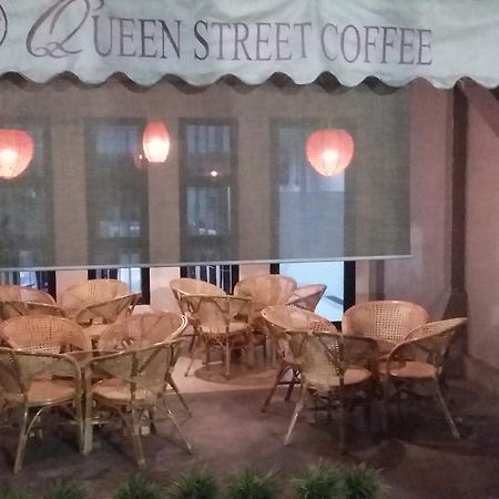 Queen City Hotel Banjarmasin Banjarmasin  Ngoại thất bức ảnh