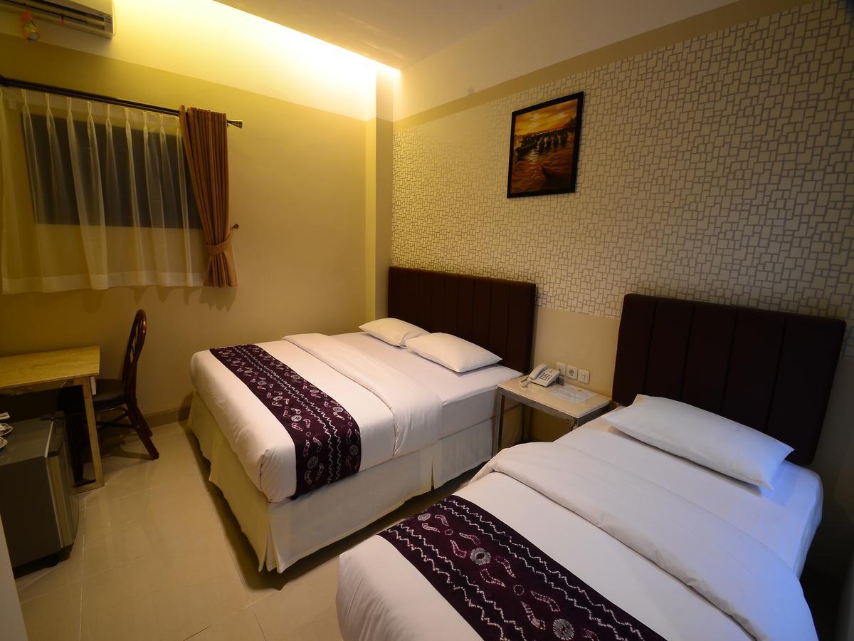 Queen City Hotel Banjarmasin Banjarmasin  Ngoại thất bức ảnh