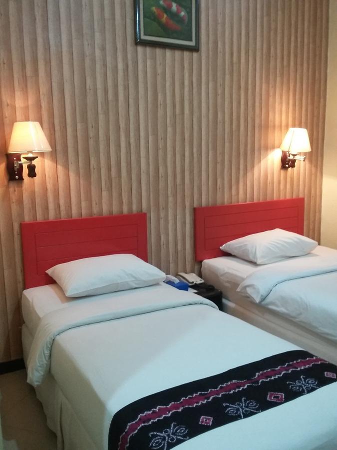 Queen City Hotel Banjarmasin Banjarmasin  Ngoại thất bức ảnh