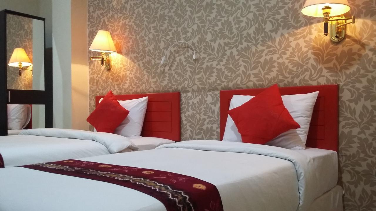 Queen City Hotel Banjarmasin Banjarmasin  Ngoại thất bức ảnh